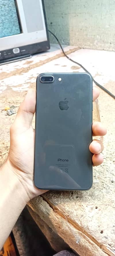 iphone 8plus exchange possible and sale 032971662901
