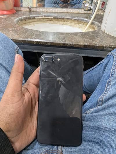 iPhone 8plus pta with box