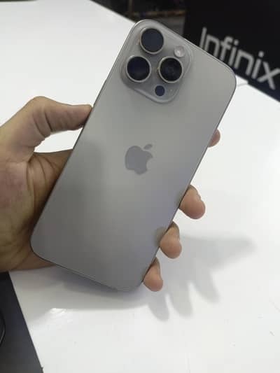 Iphone 16 promax natural Titanium