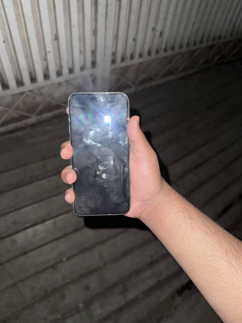 iPhone 15 Pro Max 10/10 Jv 3