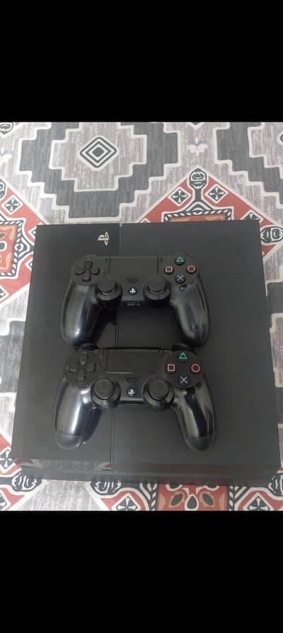 PS4 FAT 512GB ONLINE WITH TWO ORIGINAL CONTROLLERS