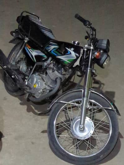 1st ownr 2023 model saaf suthra hai