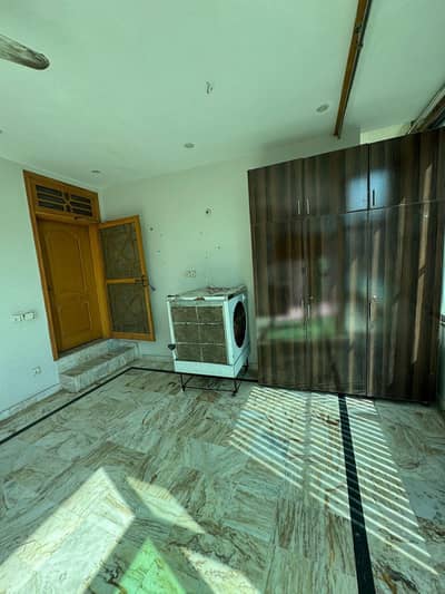 1 Room Studio Apartment for Rent Near Main Canal Road