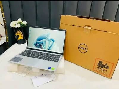 Dell laptop Core i7 12th Gen  Slim Laptop