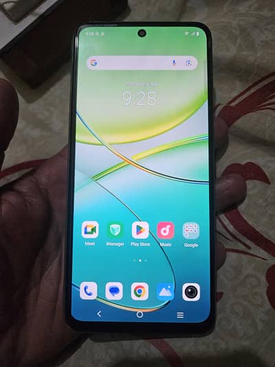 vivo y100 8/256gb official pta with 45 watt flash charginig