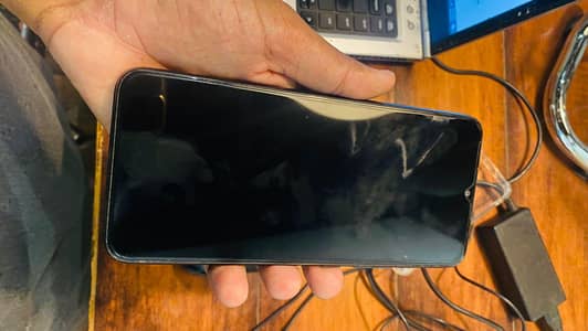 infinix hot 9 play 4/64   10 by 10 condition