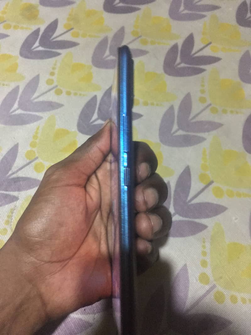 Infinix Hot 8 2