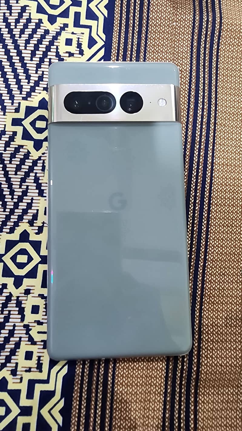 Google pixel 7pro 6