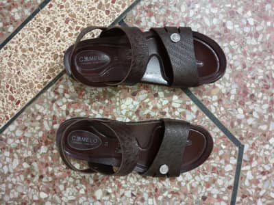 New sandals+ Slippers just used 2 days size issue . . . size 44