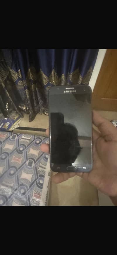 Samsung j3 prime urgent sell
