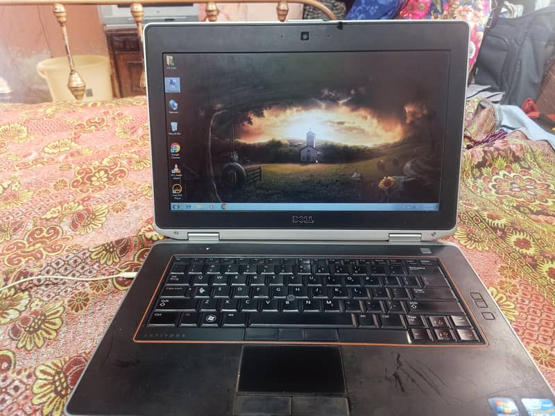 dill laptop 0