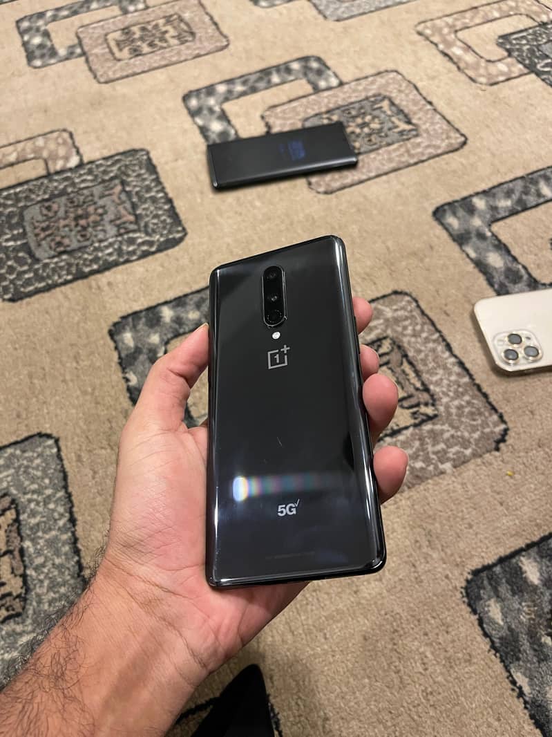oneplus 8 5G 128/8 0