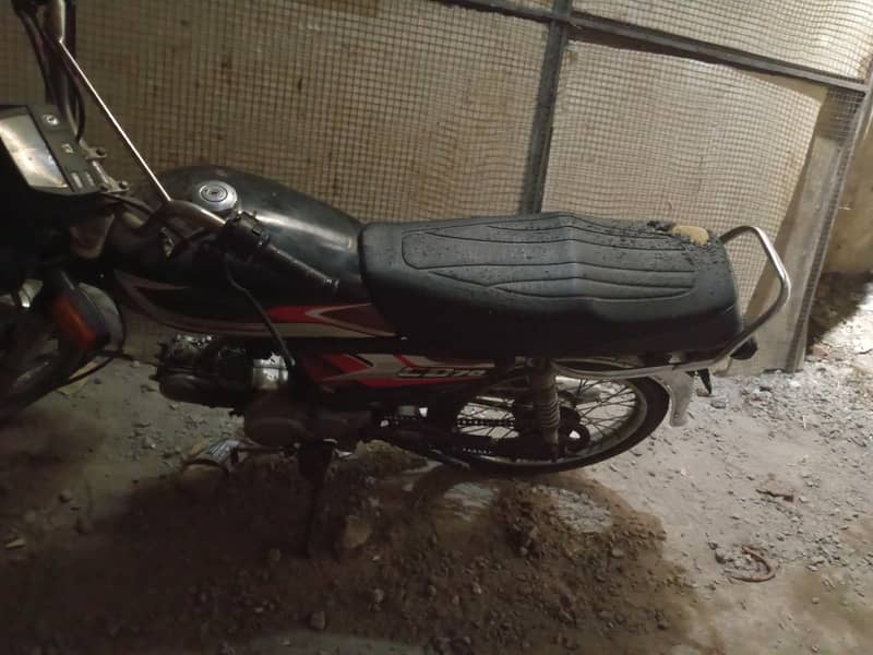 Honda CD 70 2002 3