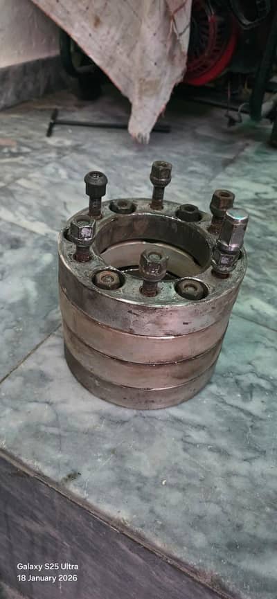 wheel spacers for Land Cruiser 6 nuts