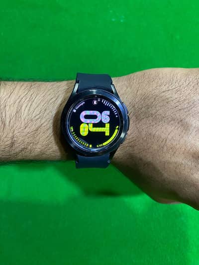 SAMSUNG GALAXY WATCH 4 CLASSIC