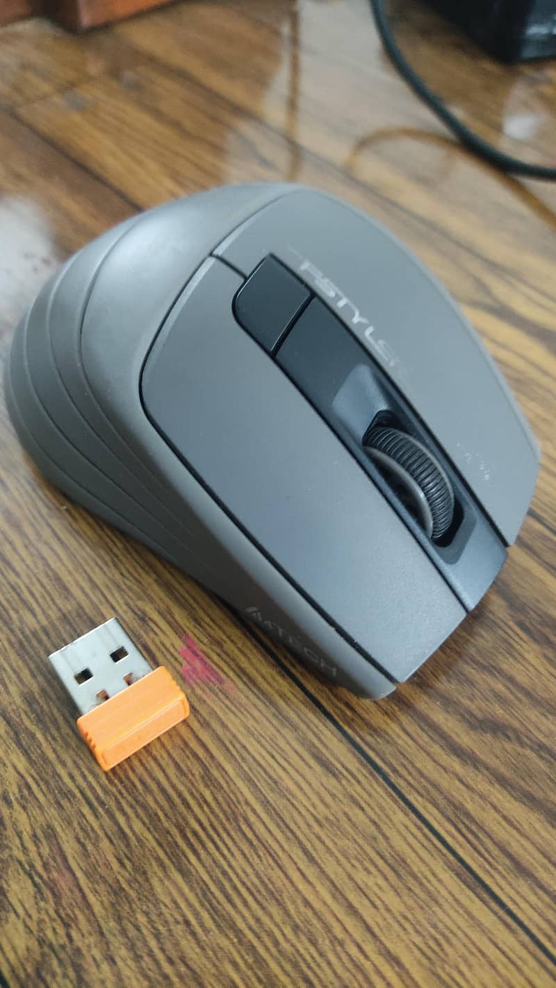 A4TECH Wireless Mouse 1
