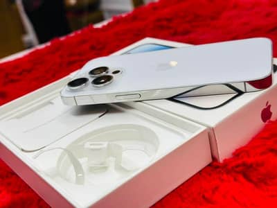 i Phone 8plus, 11,12,13,14,15 pro max on instalment Whatsap 3017395488