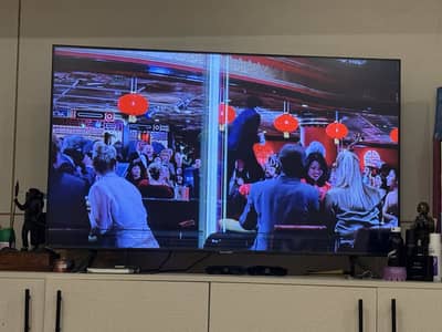 Samsung 55 au7000 (penal cracked)