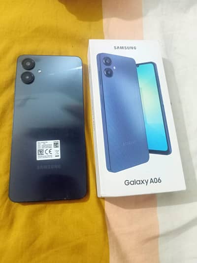 samsung A06 64/4 with box full working condition urgent buyers only