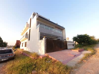 12 Marla ( 35*80 in Block A ) Double Unit House Available. For Rent in Gulshan e Sehat E-18 Islamabad.