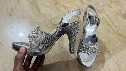 Bridal / Party Silver Heels for Sale – Brand New / Not Used