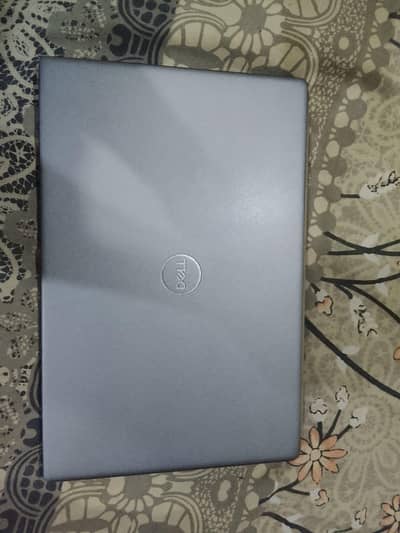 Dell latitude 3301