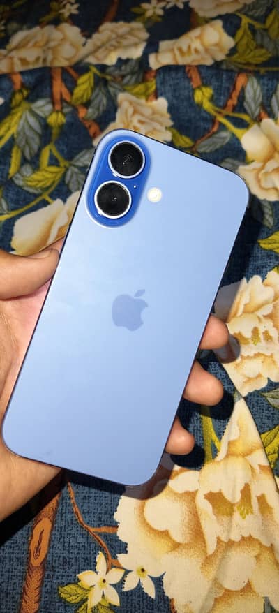 Iphone 16 New Lush Condition Original Charger