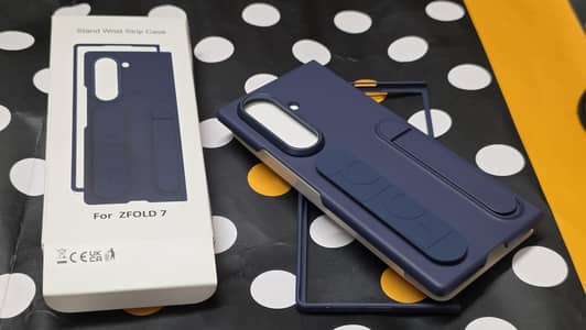 Samsung fold 7 case cover in blue color