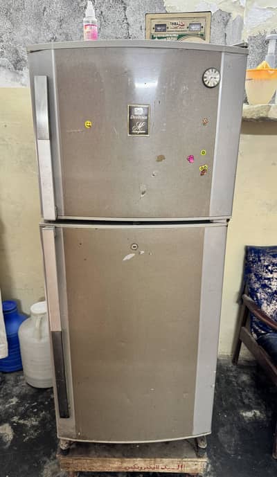 Refrigerator