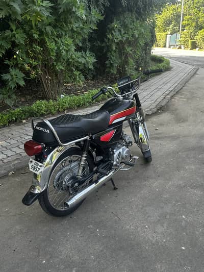 United 70cc