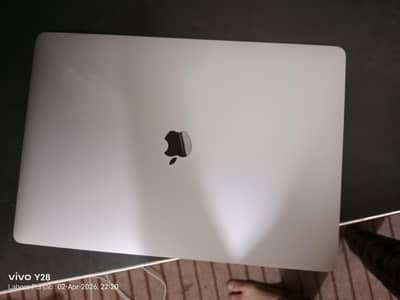 MacBook Pro 2019 i9 processer , 16gb ram, 1tb storage, 4gb graphics