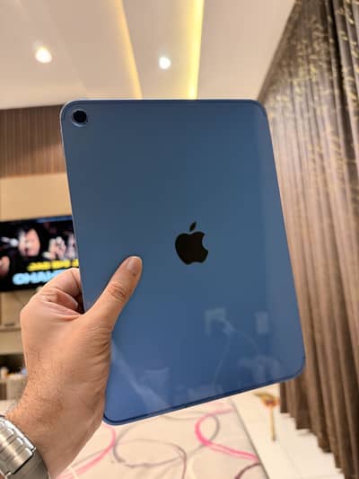 Ipad 11 128GB blue color 10/10