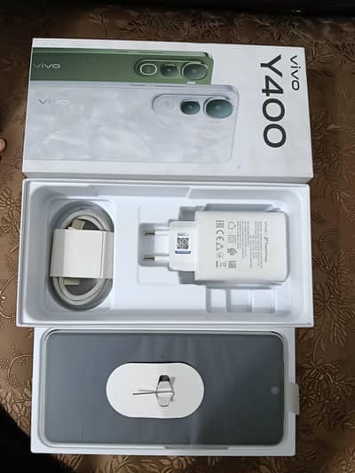 Vivo Y 400