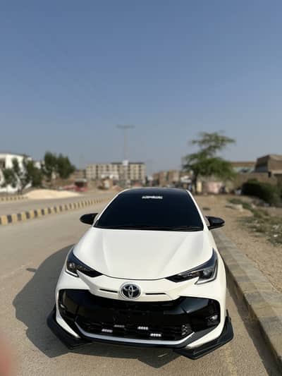 Toyota Yaris Ativ Manual 2025