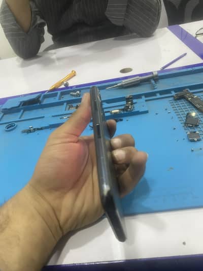 11pro 64gb PTA approved  Exchange possible