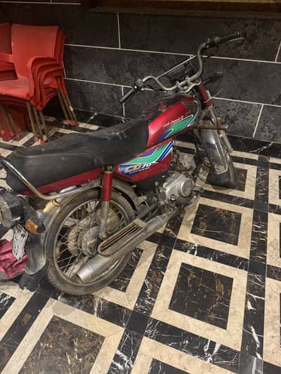 Honda CD 70 17/18
