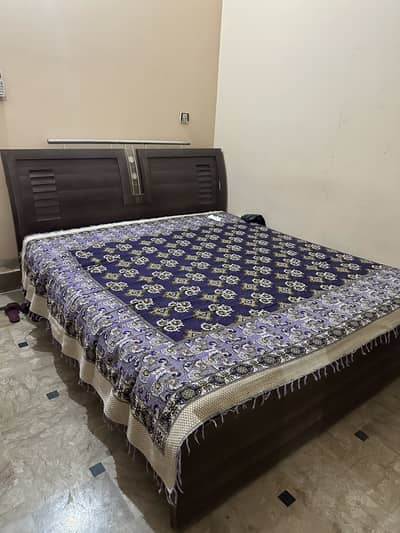 Full size king bed with molty foam mattress Urgent sale
