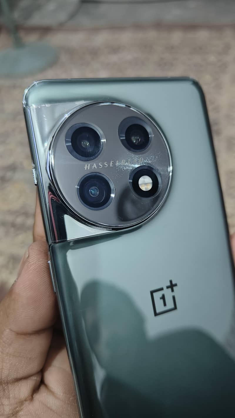OnePlus 11 1