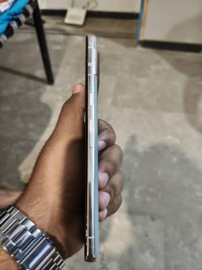 Google pixel 7 pro 8/128 neat condition official PTA approved