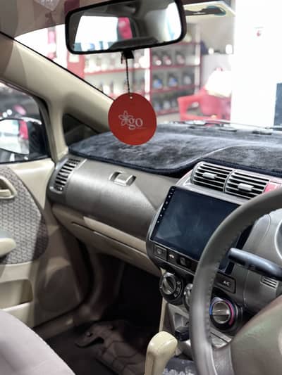 Honda city 2005 in compact Condition