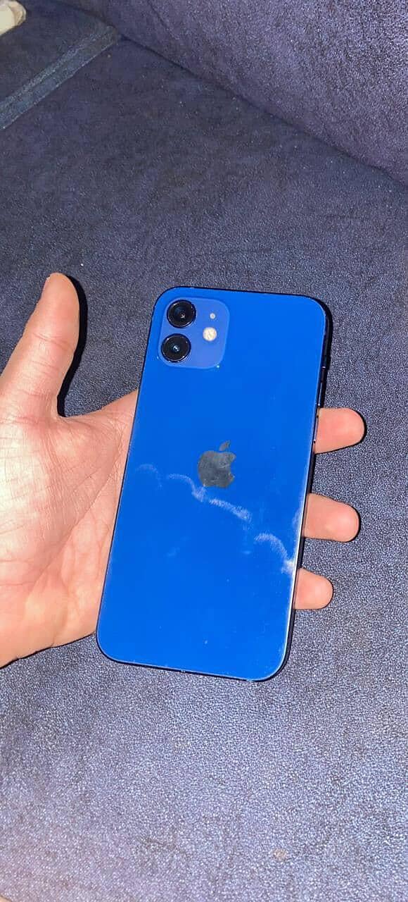 iPhone 12 0