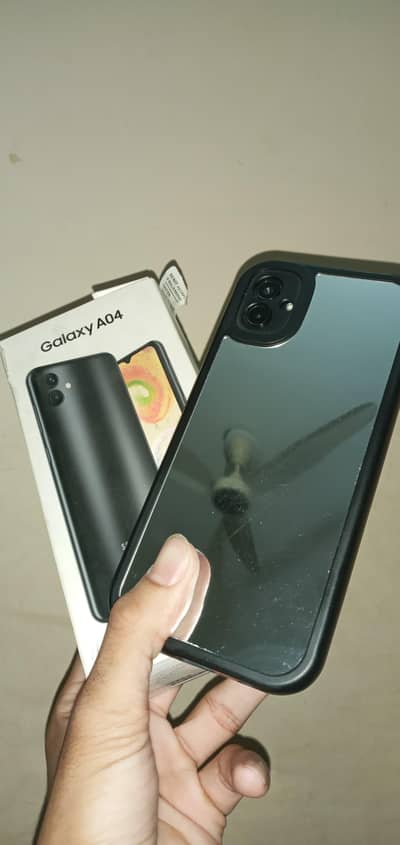 Samsung A04