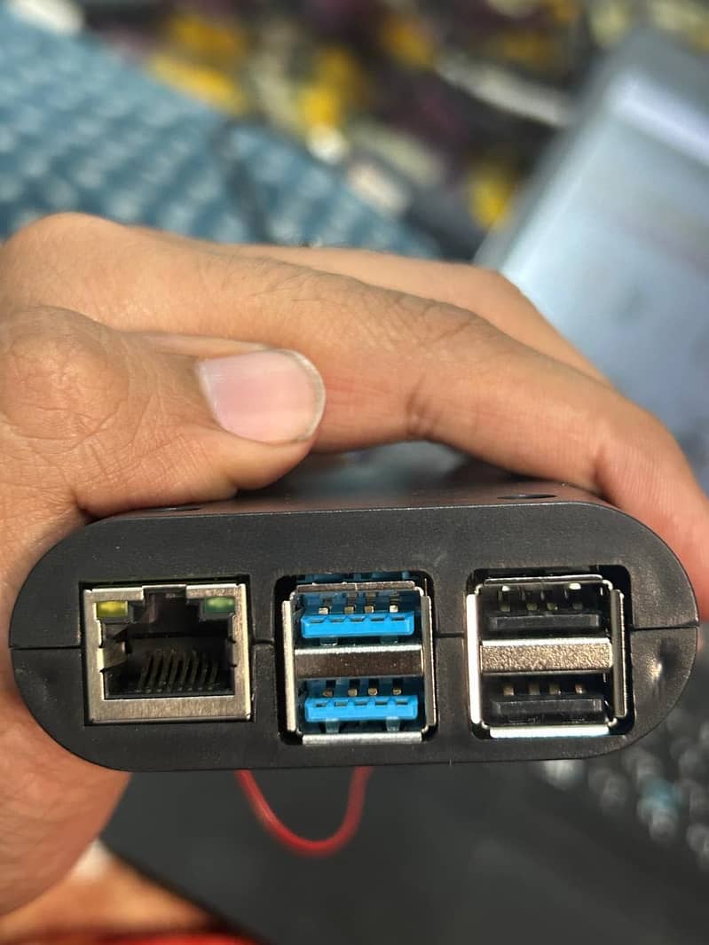 Raspberry pi 4 Model B 0