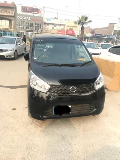 Nissan Dayz 15/17