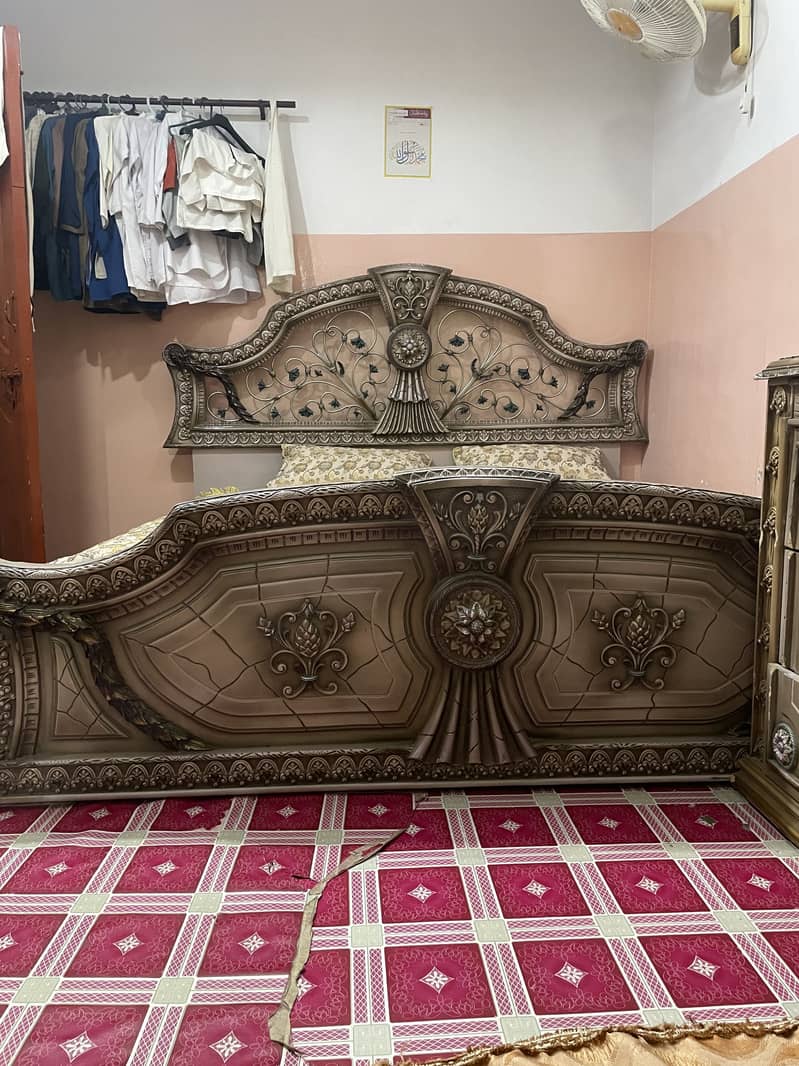 Bedwith dressing table & side table 3