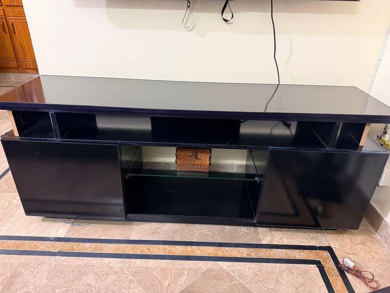 TV Console 1