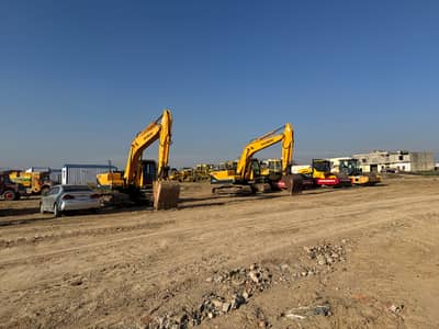 10 Marla (35x70) 70 Feet Wide Road Park Face Plot For Sale F-14/1 Islamabad