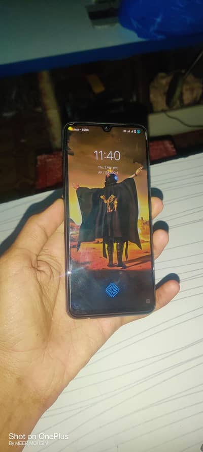 vivo v21e with box and charger 35k