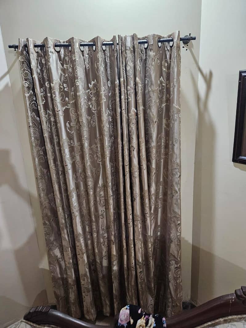 curtains 3