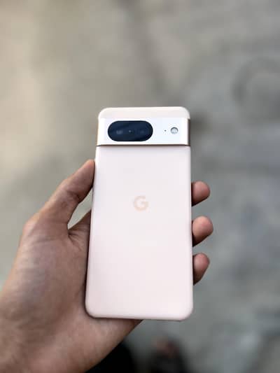 Pixel 8 official PTA 8/128 excellent camera and performance